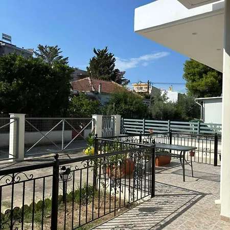 View Διαμέρισμα *